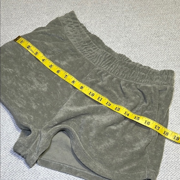 H&M Divided Sage Green Terry Shorts with Relaxed Fit. Size Small - Picture 5 of 8